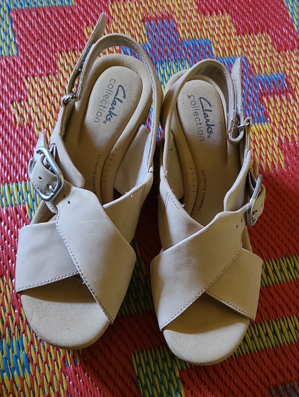 Clarks Beige Leather Crisscross Slingback Sandals- Super Comfortable NWT